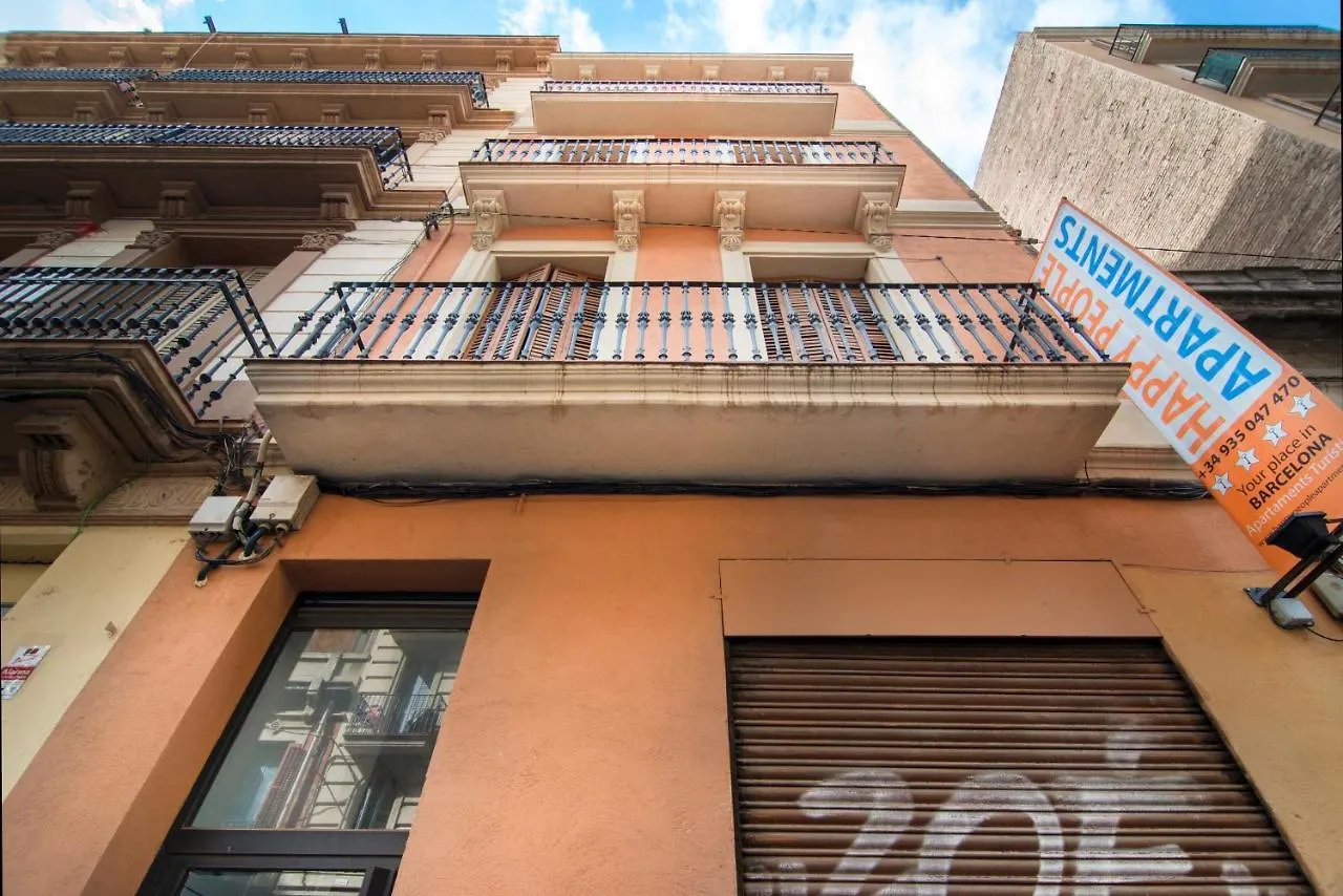 Happy People Plaza Espana Apartments Barcelona